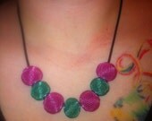 Aluminum Mesh Electro Phoresis Drum Bead Necklace in Pink and Green