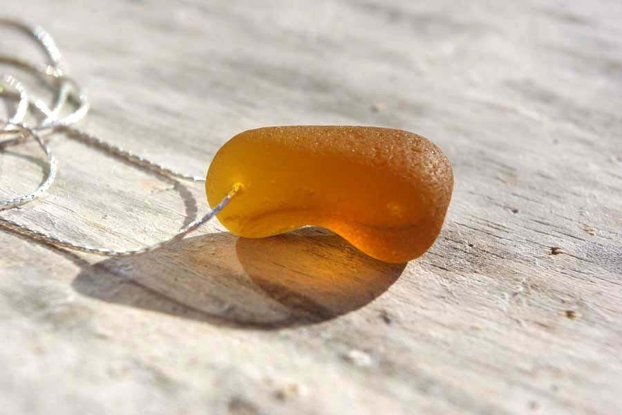 HONEY DROP seaglass necklace.