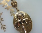 Iris, Vintage Locket, Iris Garden Locket, Flower Locket, Antique Locket, Bird, Vintage Brass, Flower Jewelry