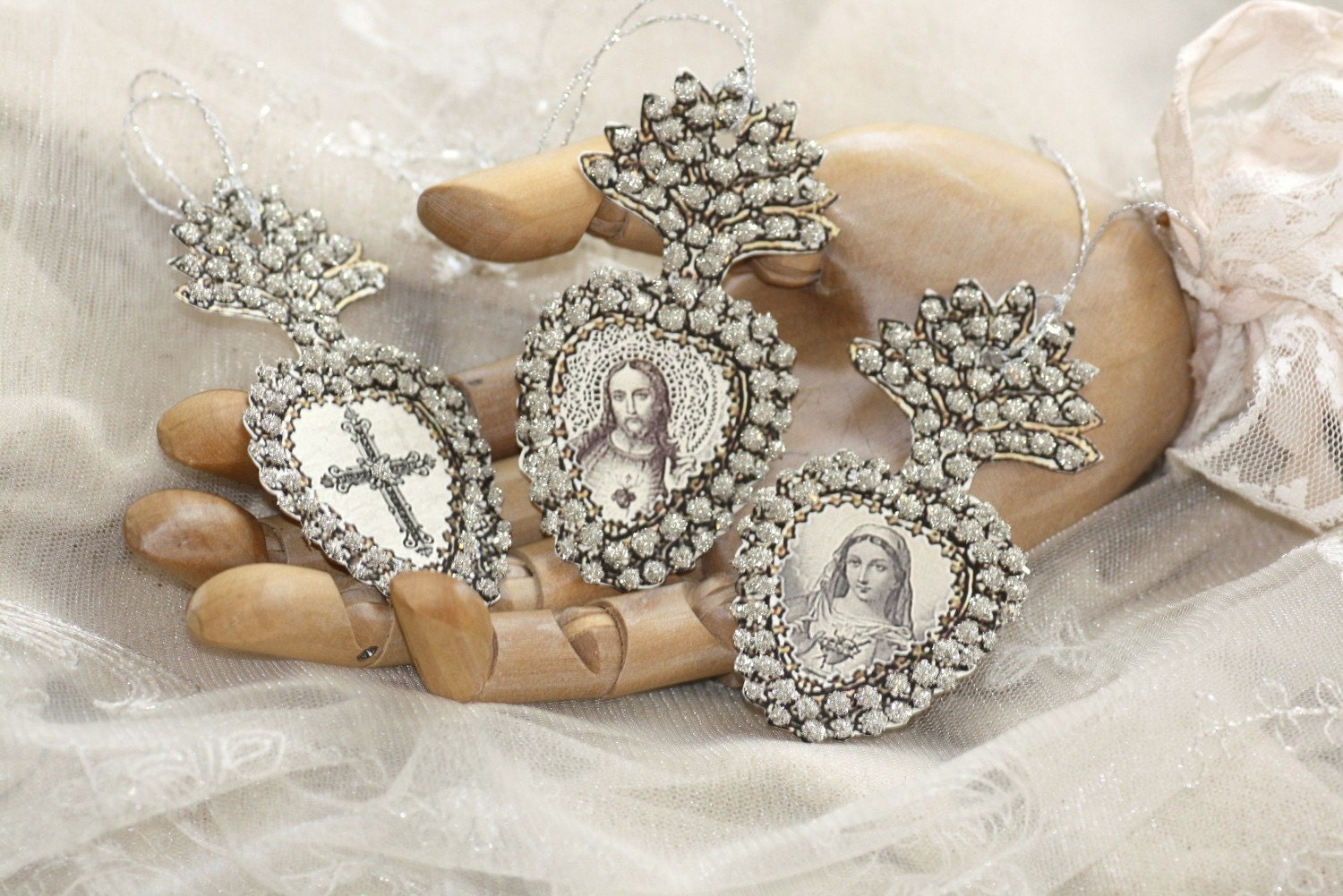 ex-voto gift tags - sacred heart collection