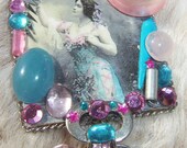 Pendant Burlesque