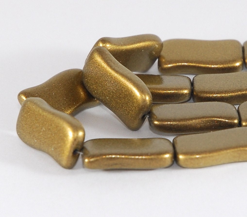 Czech Glass Bead Wavy Rectangle  20x12mm Icy Gold Metallic  - 4 pieces  (ST559)