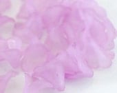 Acrylic Lucite Bell Flower 9mm Violet Purple - 20pc (ST292-20)