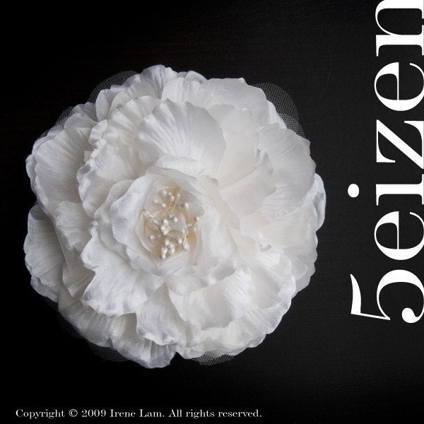 Monna Series I - Ivory Bloom Hair Clip and Brooch LIMITED EDITION