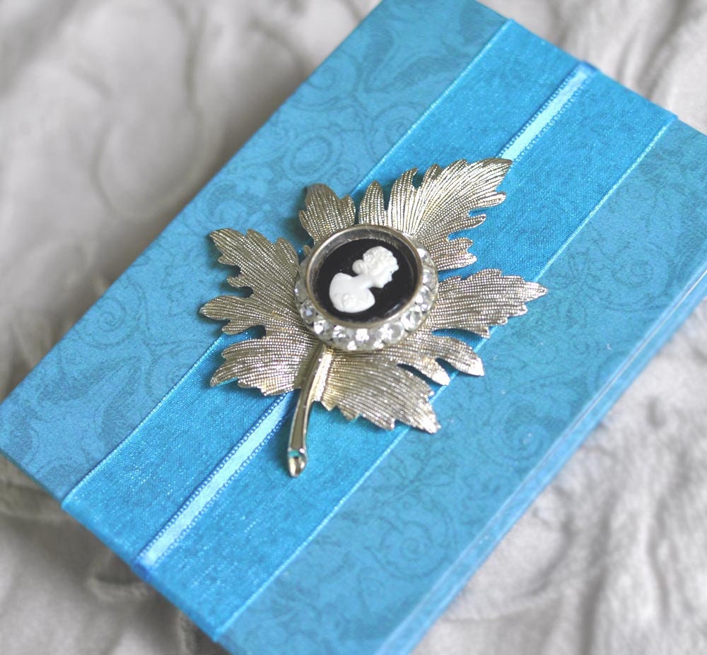 Maid of Honor, Bride Perpetual Calendar, Birthday Reminder Book, Mother of the Bride, Ancestry Heirloom, Genealogy Record Book