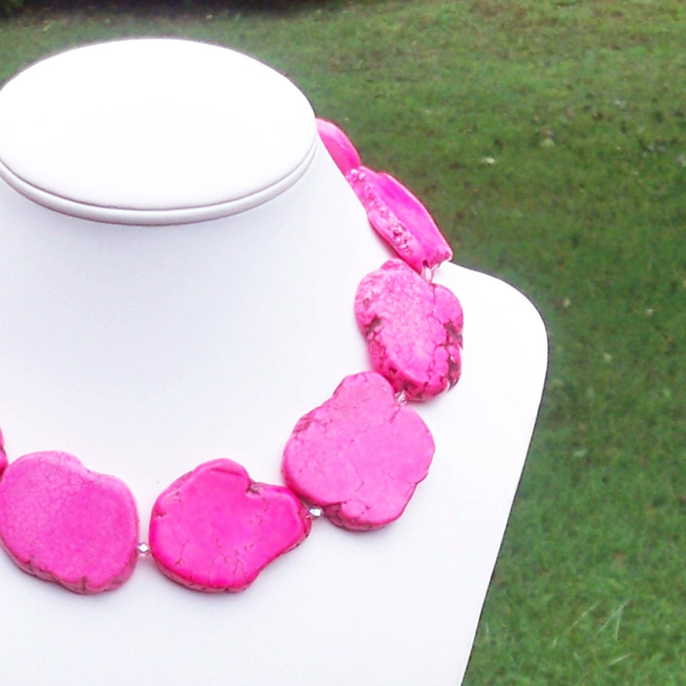 Sibi II - Chunky Hot Pink Turquoise Freeform Natural Nugget Gemstone Beaded Necklace - 40mm - 50mm