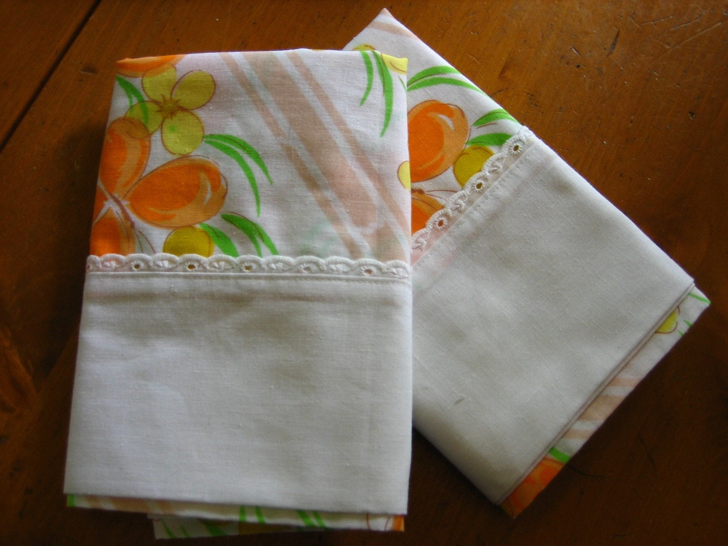 Vintage Wabasso Flat Sheet and 2 Pillow Cases Butterflies
