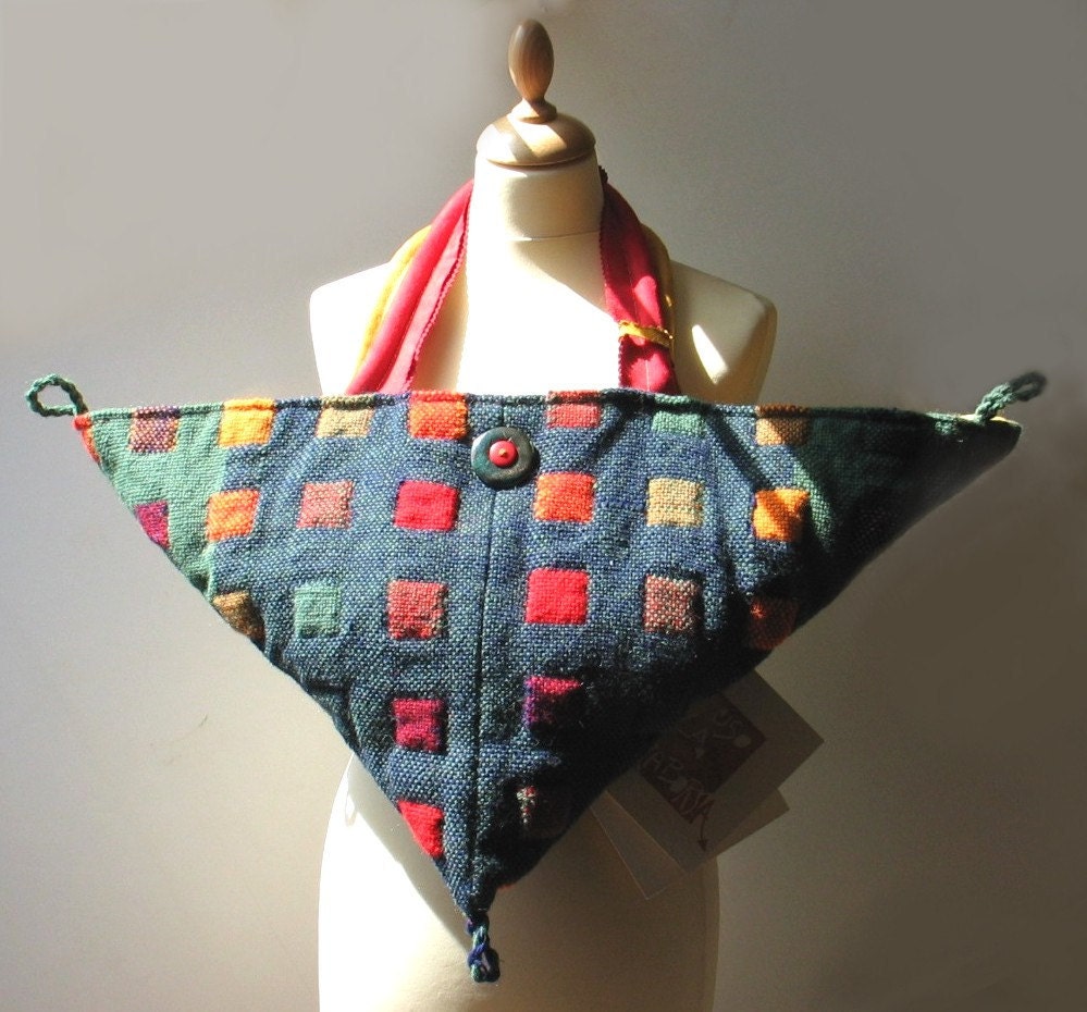 Handwoven, Triangular Fiber Art Bag, Multifunctions, Prototype, Wool OOAK, etsyitaliateam