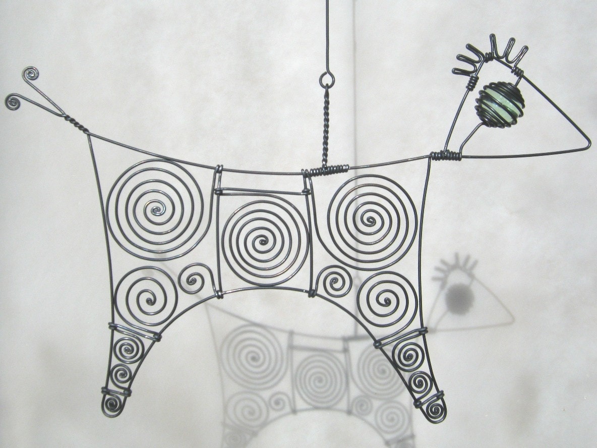 Wire Animal Sculpture Hanging Window Decoration