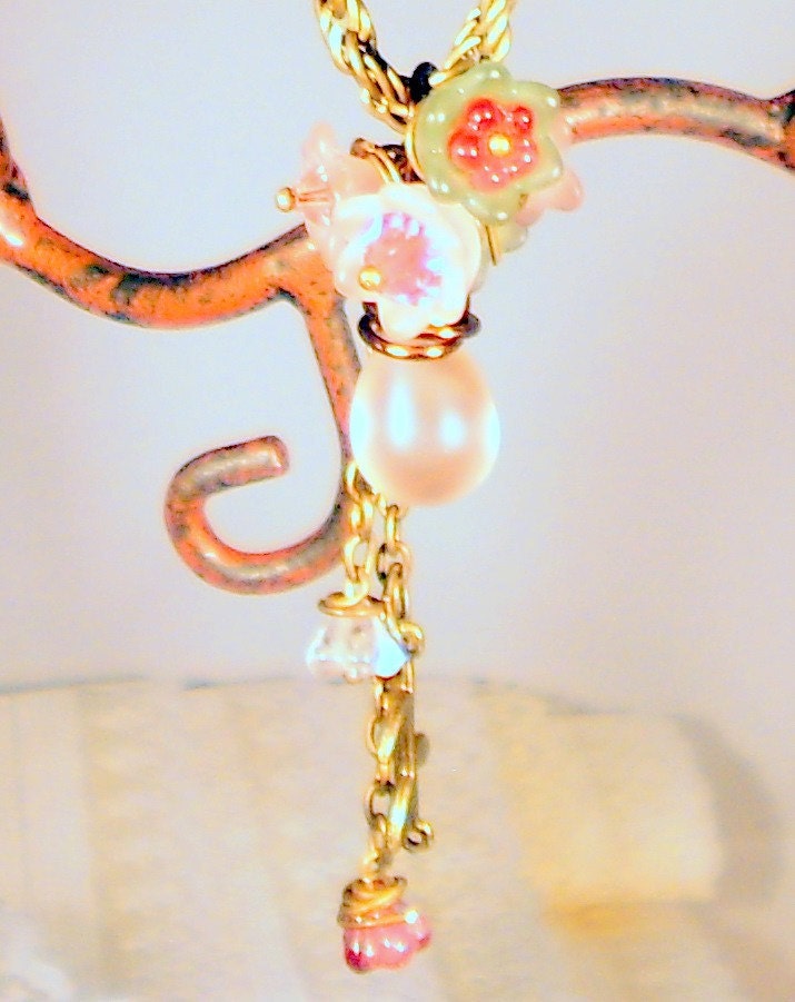 The Good Witch Vintage Style Necklace