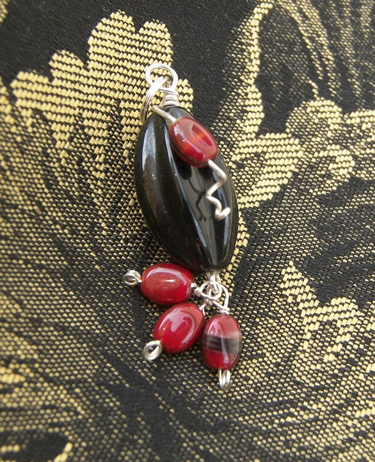Black Onyx sphere fluted Oval  Pendant