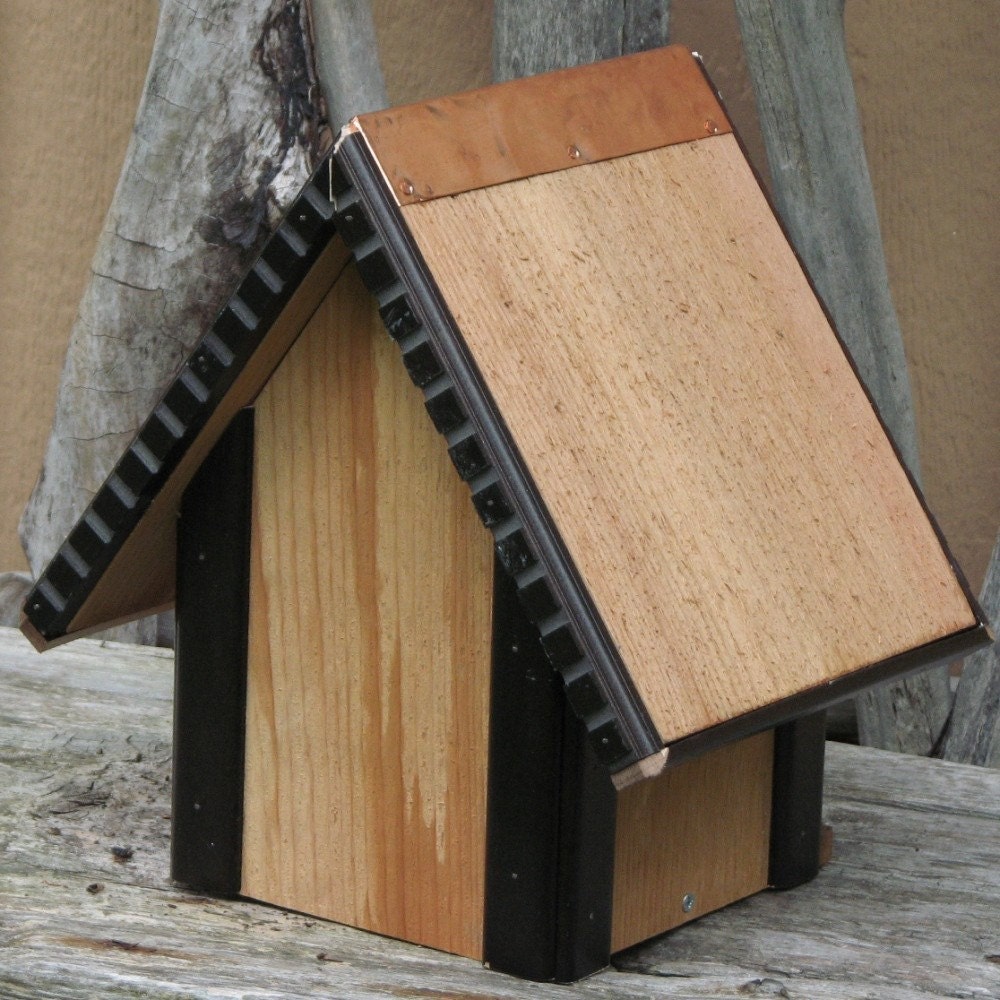 Adirondack Style Cedar Wood Birdhouse