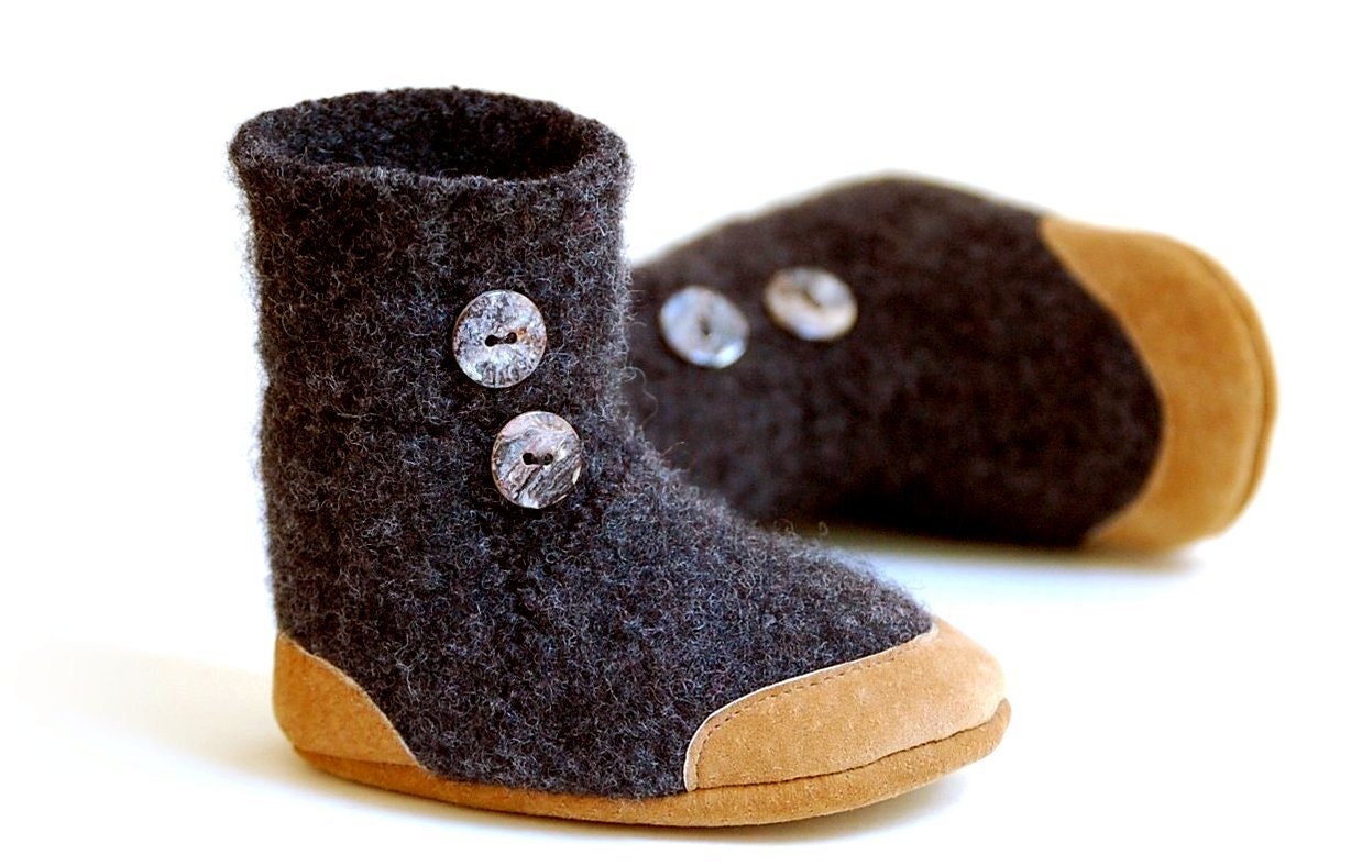 Baby Shoes, Wool Toddler Slippers, size 0-12, 12-24 months, Tire Swings