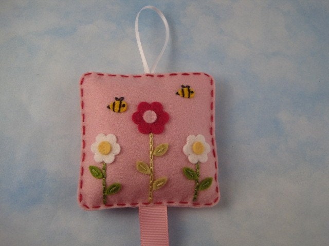 Garden Delight Hair Clip Keeper