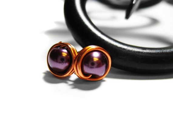 Purple Copper Wire Wrapped Stud Earrings. Amethyst Pearl Post Earrings