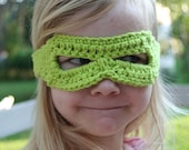 crocheted green super hero mask by yourmomdesigns