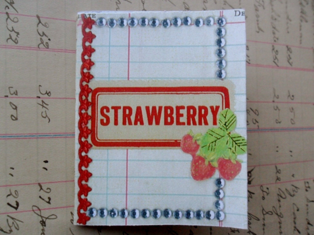 Strawberry Tiny Book