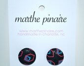 20mm graphic button stud earrings