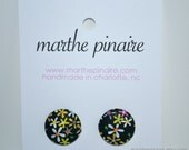 20mm black flowered button stud earrings