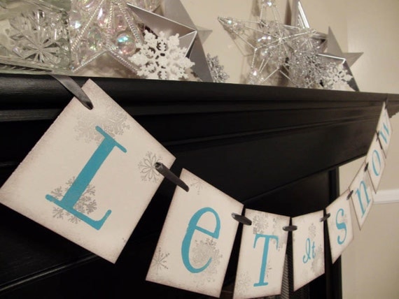 winter holiday decoration, LET it SNOW sign, banner, photoprop, garland Il_570xn