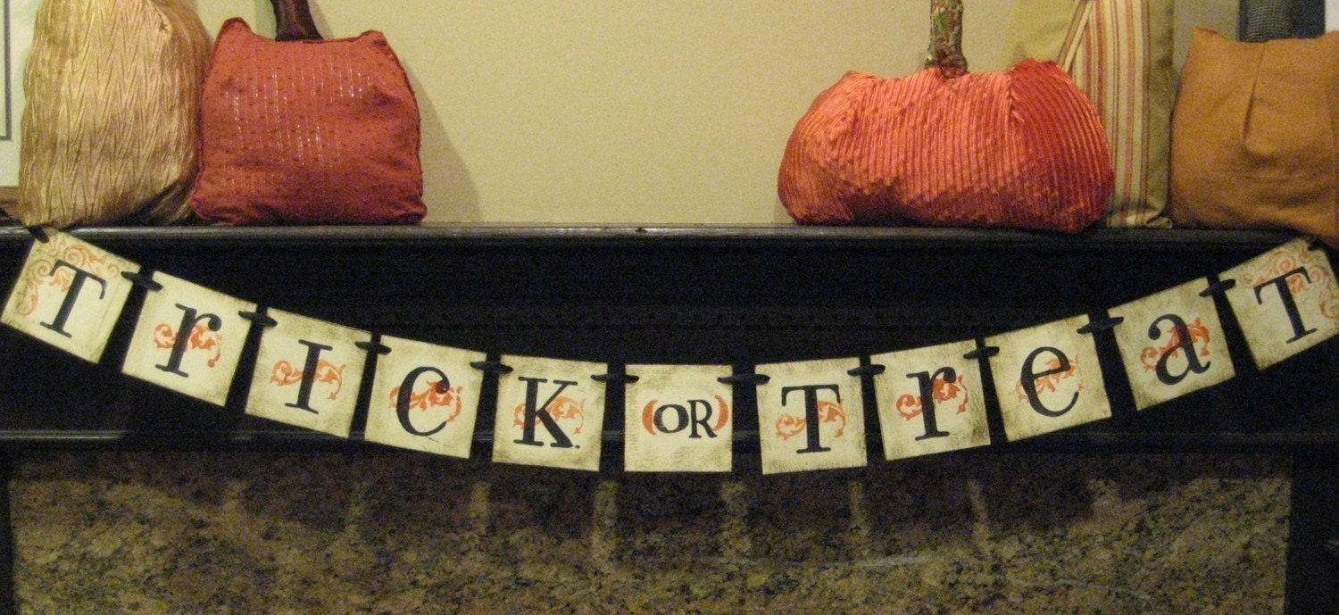 Halloween Decoration TRICK OR TREAT Banner, Garland, Sign