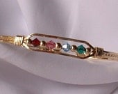 MOTHER / GRANDMA  Bracelet in Gold...........