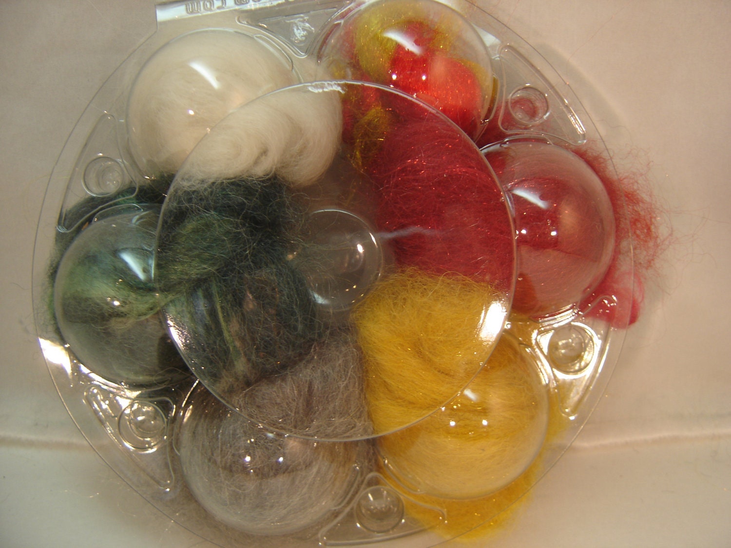 Sampler, needle, felt, Fiber,  Llama, Dyed & White blended with Bamboo, fire star, fiber arts Projects, red, green, gold, silver, white