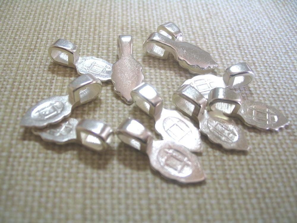 20 Small Sterling Silver Plated Aanraku Bails