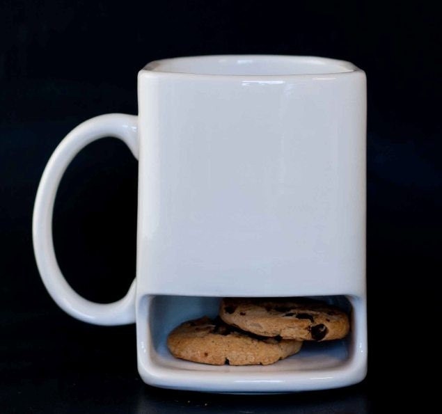 White Dunk mug