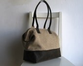 Doctor's bag in natural color