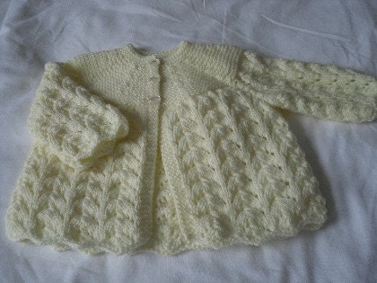 Little Shell ---------Baby Sweater