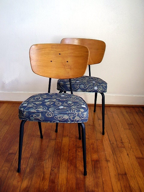 Pair of Vintage Mid Century Modern Metal and Wood Chairs