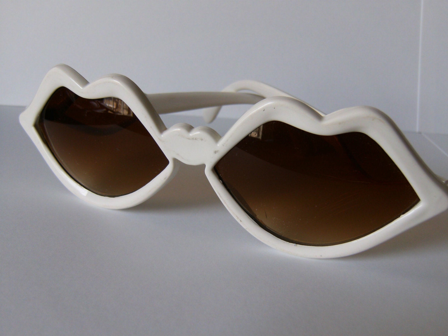 White Heart Sunglasses