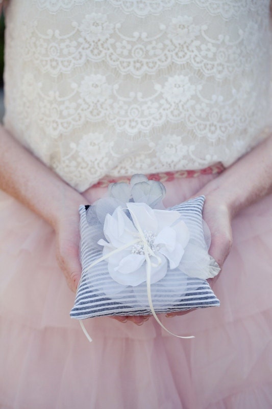 Black seersucker ring pillow, ring bearer pillow, flower ring pillow, ring bearer