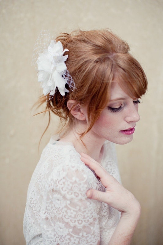 Bridal Fascinator, birdcage veil, bridal headpiece, wedding headpiece, white head piece, Fergie Ships in 1 Month