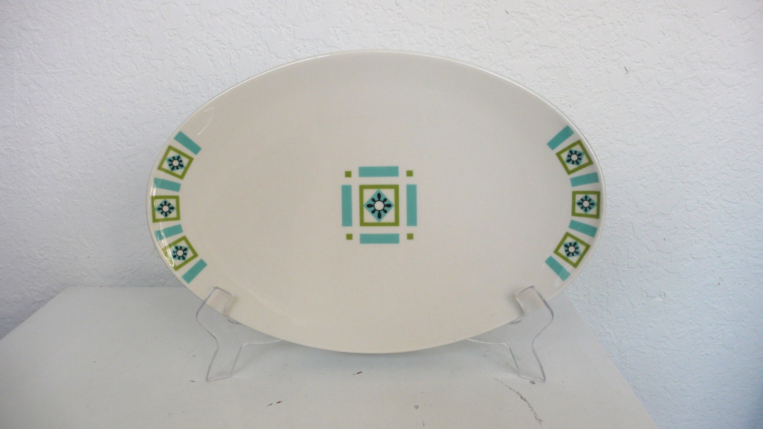 Ben Seibel Informal Iriquois Bombay Green Large Oval Serving Platter