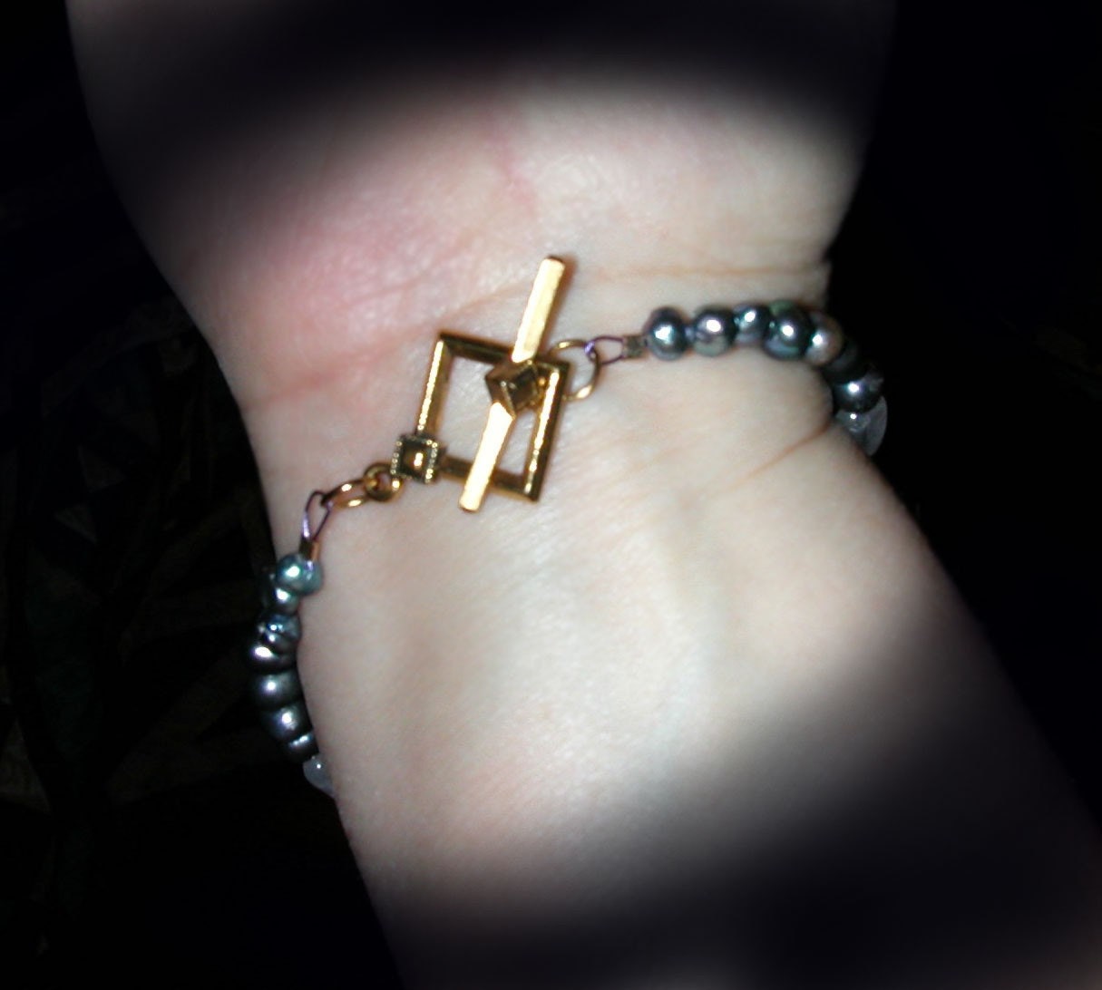 Bracelet of Fresh Water Pearls Rose Quartz Beads and Amethyst Stone with Modern Goldtone Toggle Clasp