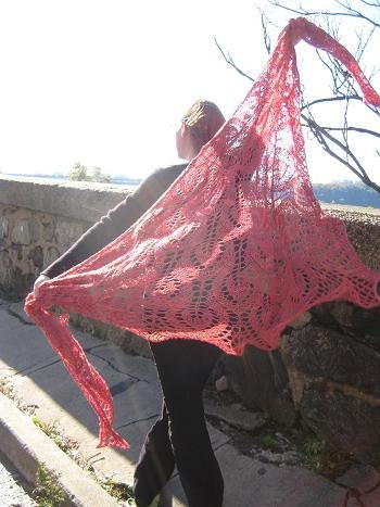 pink shawl in silk and merino
