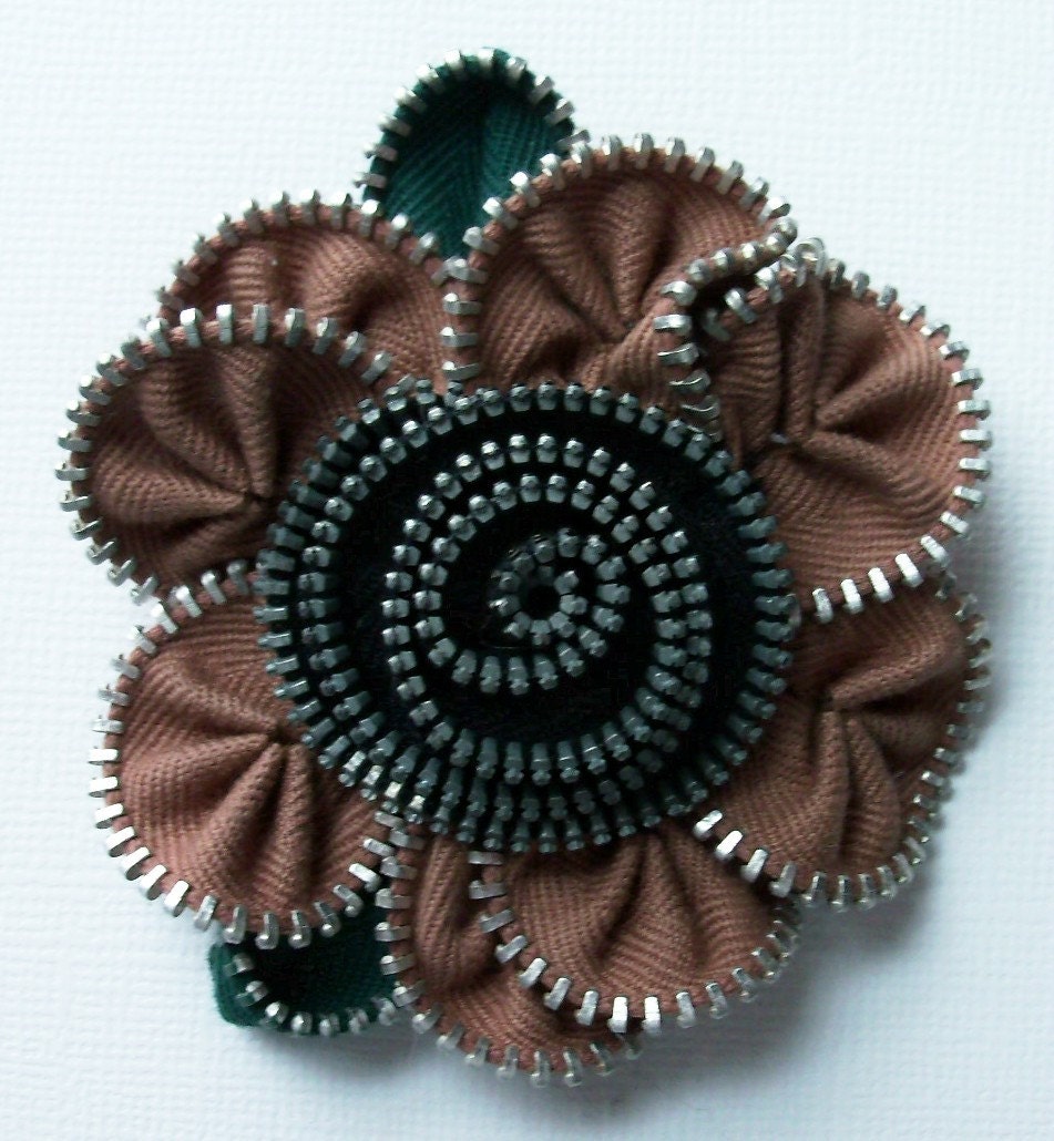 Brown and Black Floral Brooch / Zipper Pin by ZipPinning 1666