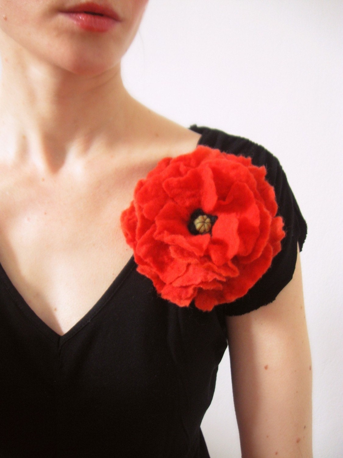 Red Poppy-Felt Brooch-Hand Felted From Wool