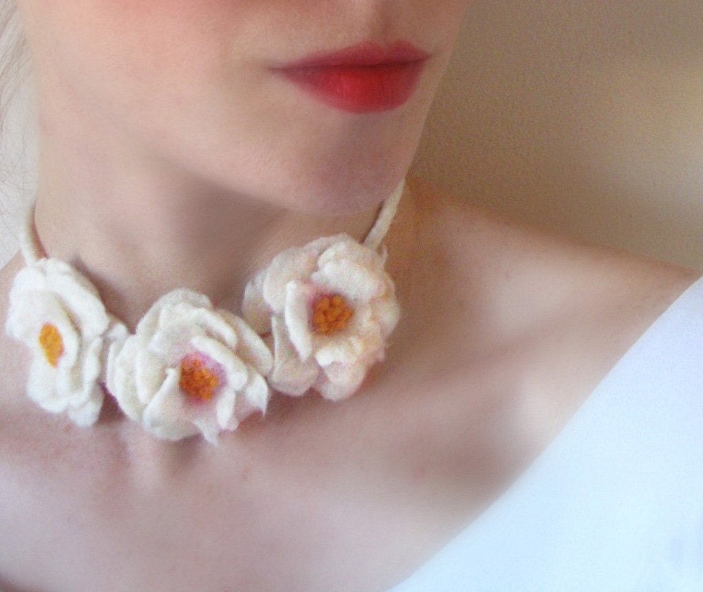 Felted Flower Necklace