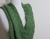 EXPRESS DELIVERY,Green Knitting Cowl Winter Fashion. Women Men. Holiday. Spring Fashion. Winter Accessories