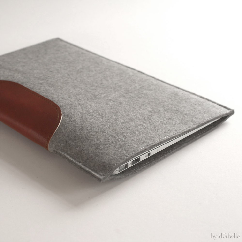 13 Inch MacBook Air Sleeve - Grey Wool Felt with Brown Leather