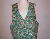 Vintage St. Patrick's Day Vest / Shamrocks Print / Green / St. Patrick's Day / Irish / Women / L / XL