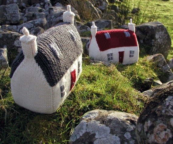 Instant Dowload PDF Knitting Pattern Red Roof Croft House