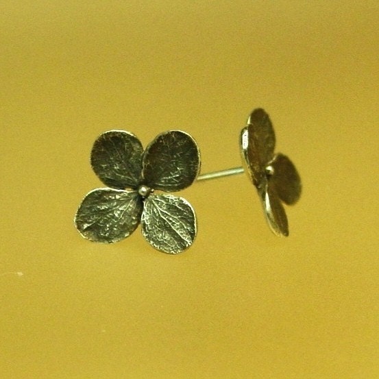 Small Hydrangea Flower Post Earrings, Oxidized Hydrangea Stud Earrings, Small Silver Flower
