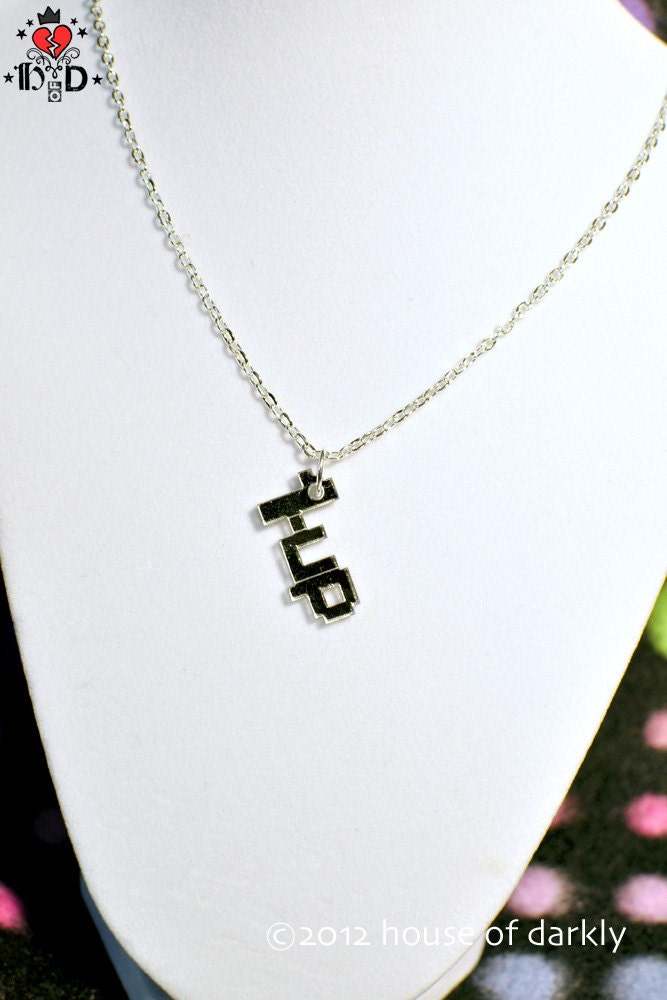 1-UP mirror acrylic necklace for gamer geek