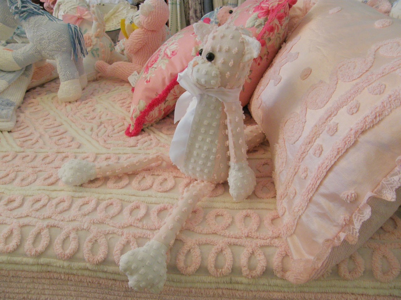 cat cat kitty vintage chenille bedspread shabby chic stuffed animal pink cottage girl baby