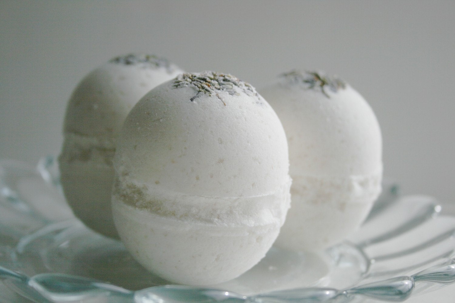 Lavender Vanilla Bath Bombs - Essential Oil Bath Bomb - Set of 3, Natural Bath Bombs