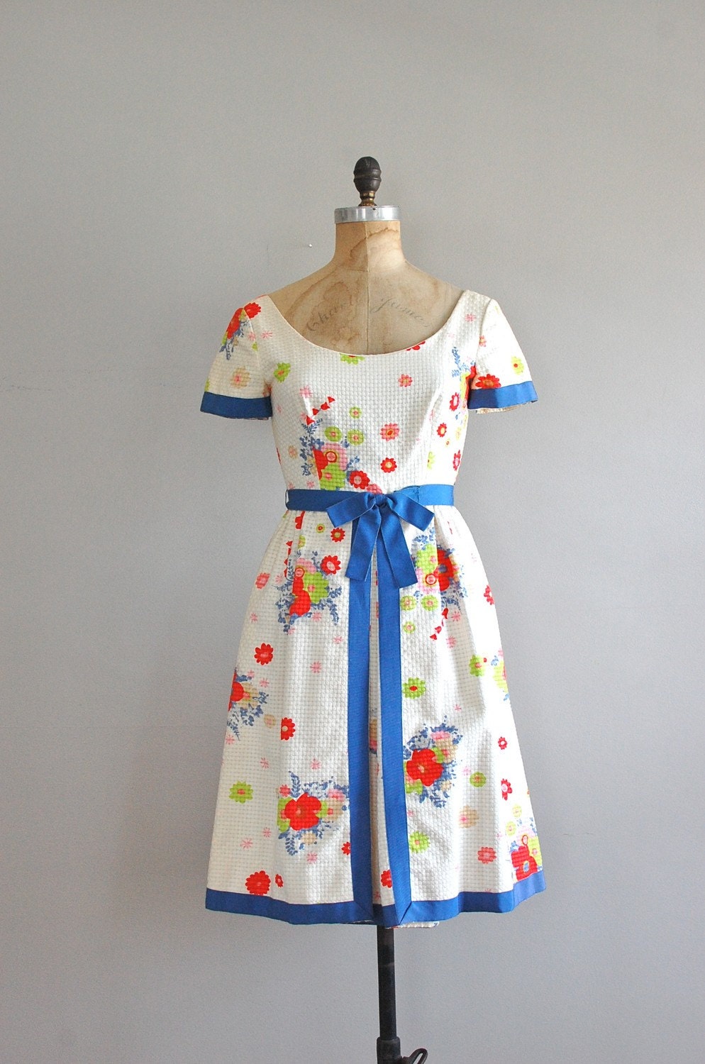 vintage 1960s dress / 60s dress / Mollie Parnis